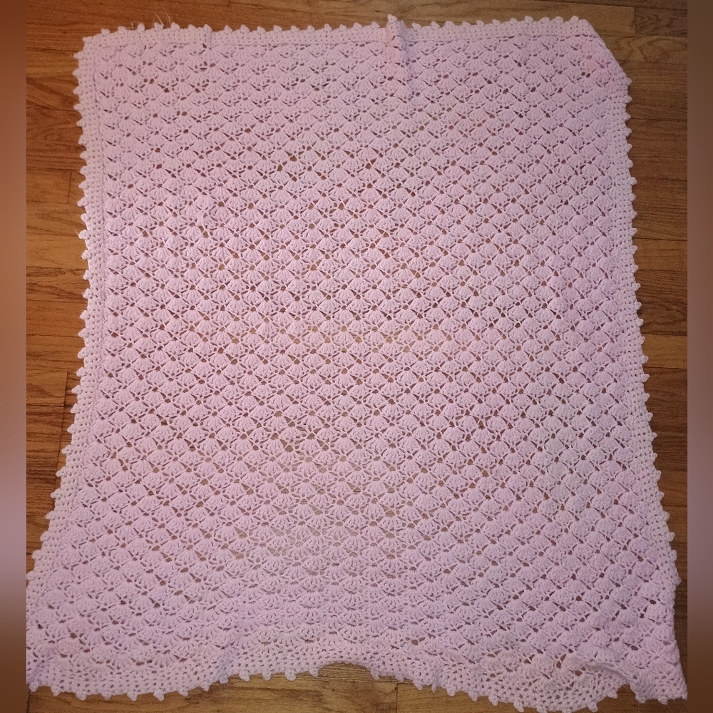 ✨ 2 For $6 ✨ Pink Crochet Baby Blanket